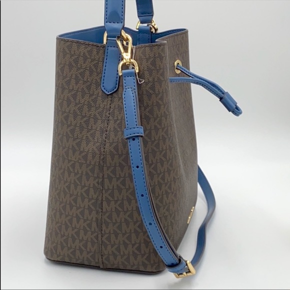 MICHAEL KORS SURI LARGE BUCKET MESSENGER DK CHAMBR - Picture 7 of 16